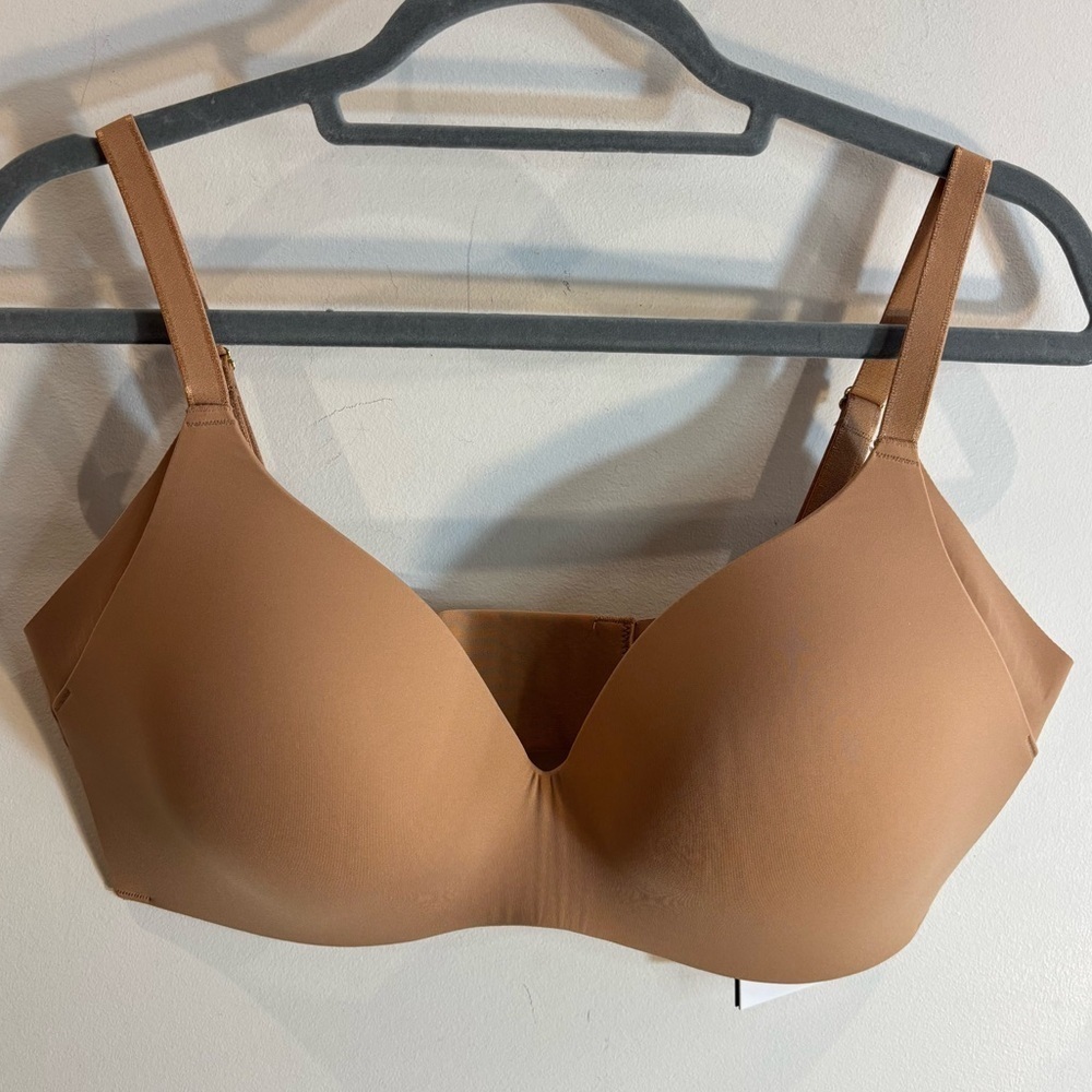 KNIX Sz 7 Wingwoman Seamless Padded Tan Bra Adjustable Straps & Back NEW